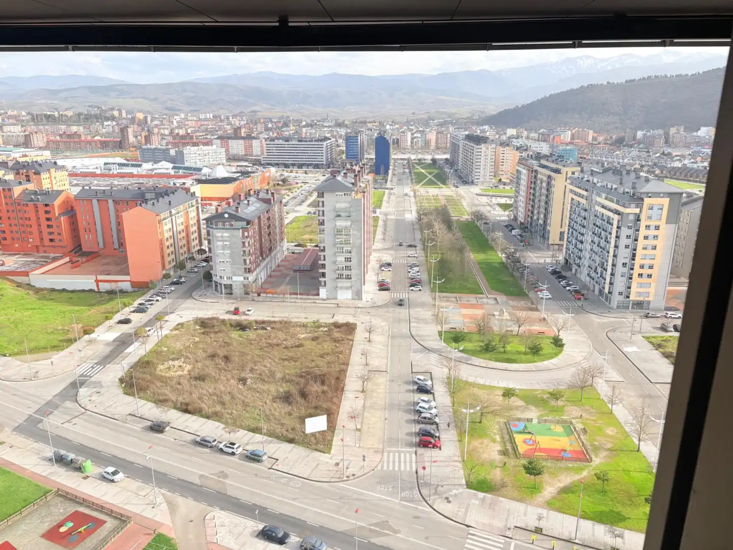 Vista exterior de Pis en venda en Ponferrada amb Aire condicionat, Traster i Alarma
