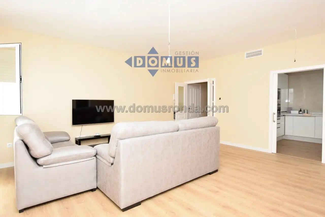 Living room of Flat for rent in Ronda  with Air Conditioner and Terrace