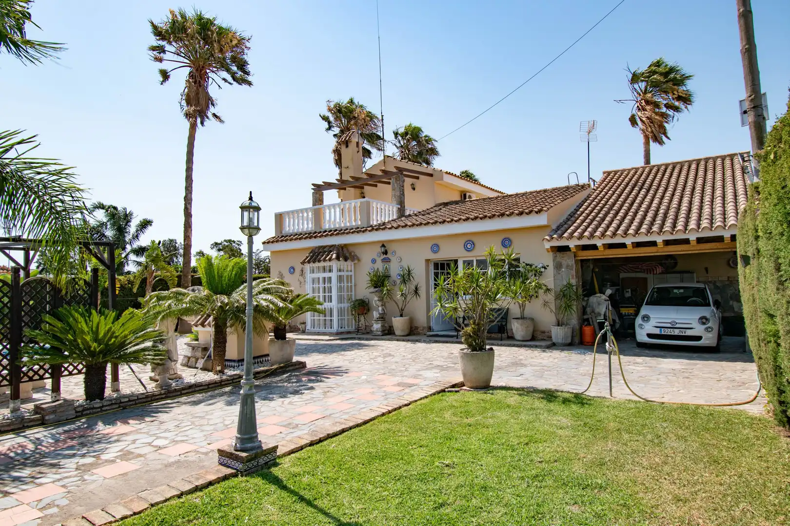 Vista exterior de Casa o xalet en venda en Chiclana de la Frontera