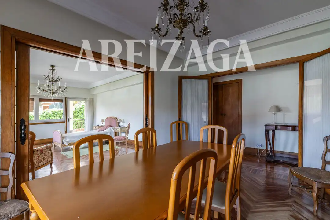 Comedor de Casa o chalet en venta en Donostia - San Sebastián  con Calefacción, Jardín privado y Terraza