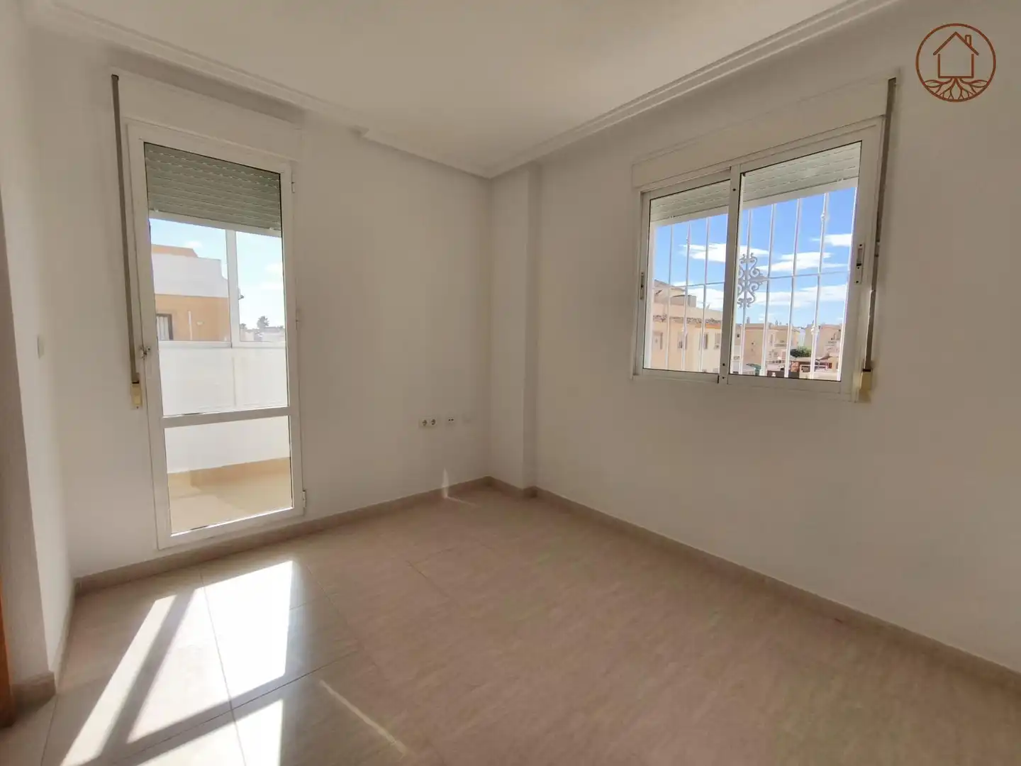 Dormitori de Casa o xalet en venda en Rojales amb Jardí privat, Terrassa i Piscina