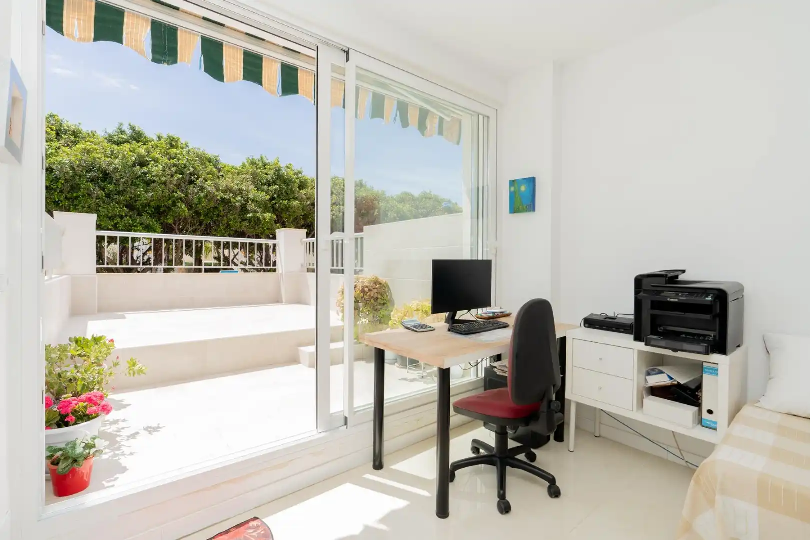 Houses for sale in Salobreña  with Air Conditioner, Terrace and Storage room