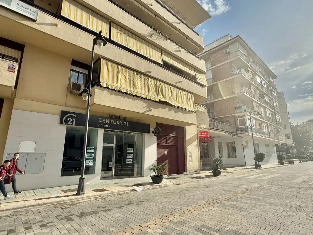 Aparcament en venda a avenida españa 3, imagen 2