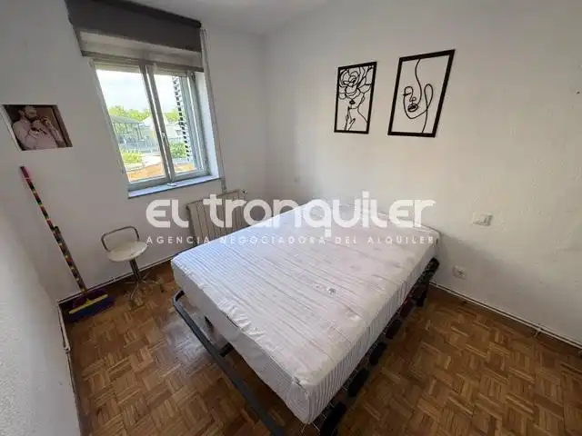 Flat to rent in Calle San León, imagen 5