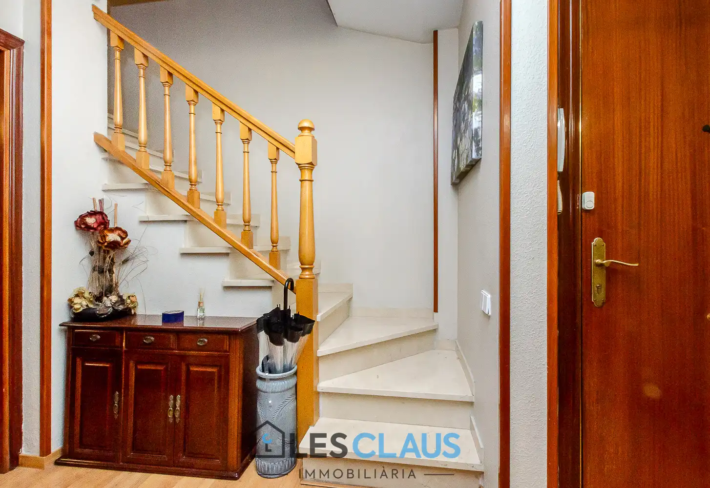 Duplexes for sale in Barcelona  with Air Conditioner, Heating and Balcony