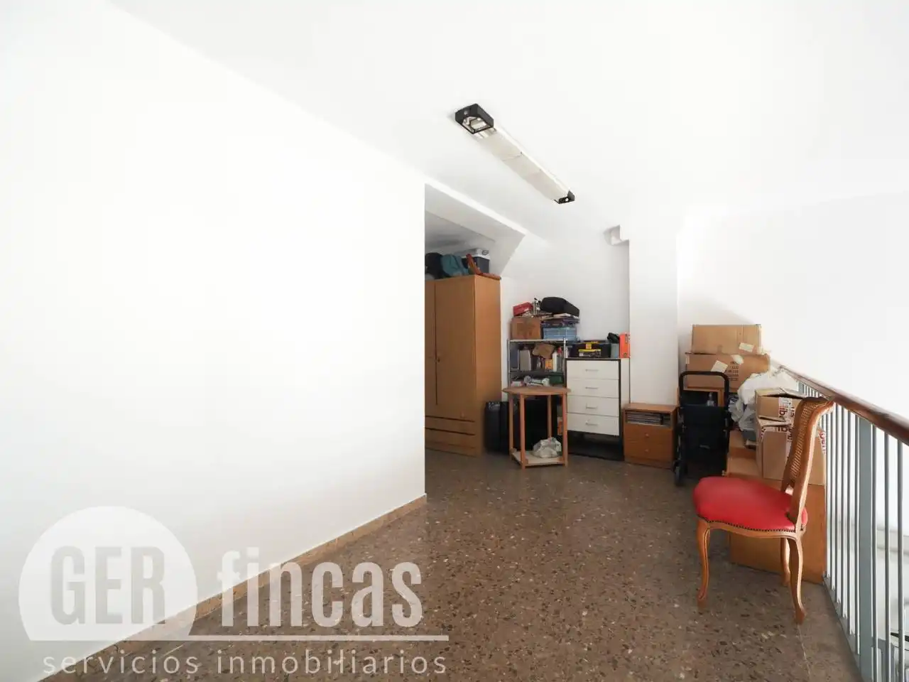 Business premises for sale in Calle Violinista Vellsolà, imagen 5