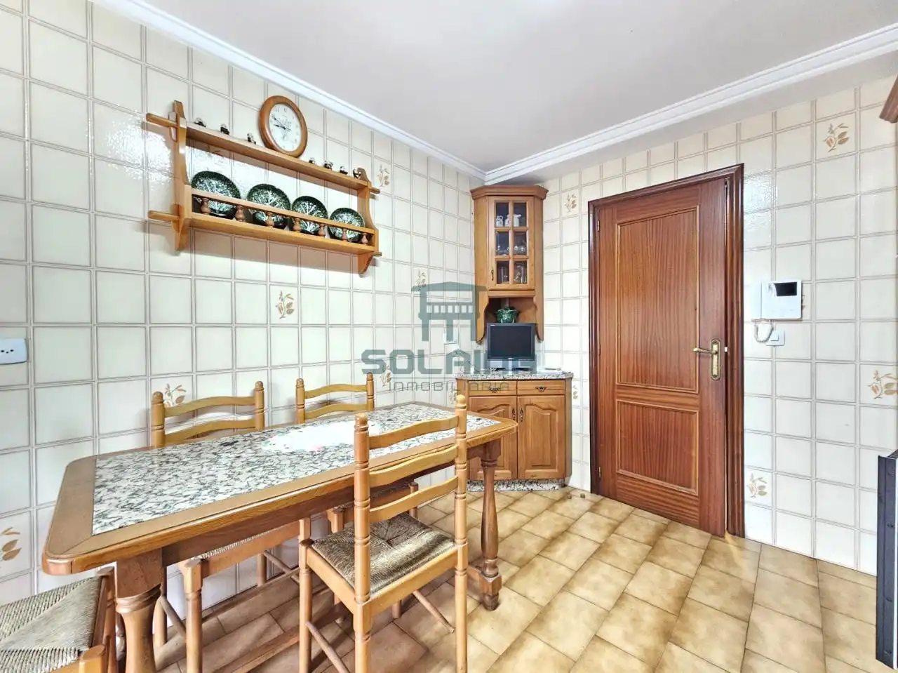 Cocina de Piso en venta en Ourense Capital  con Calefacción, Trastero y Amueblado