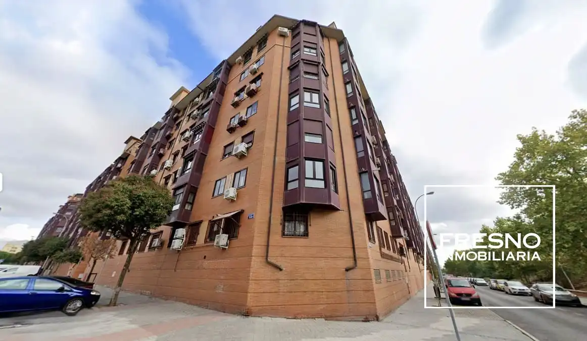 Pis amb piscina en venda a Calle Dodge, imagen 5