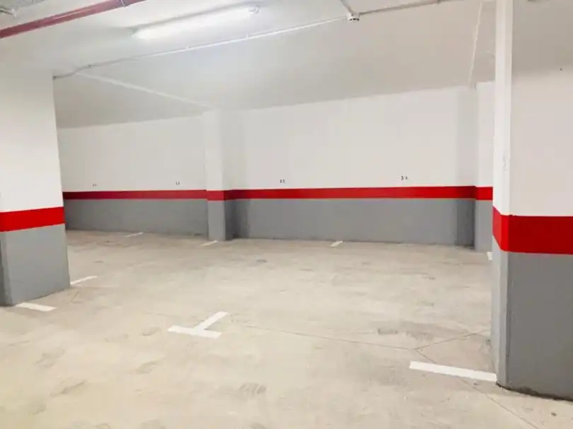 Parking of Garage for rent in Candelaria