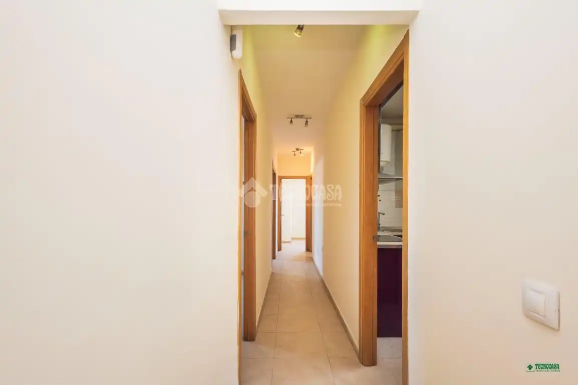 Piso en venta en Costacabana - Loma Cabrera