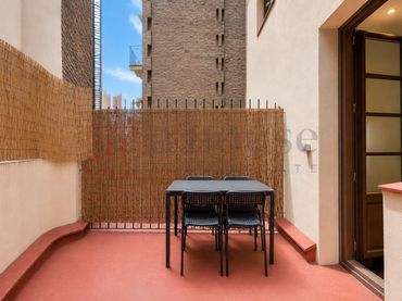 Wohnung mit Balkon zum Verkauf in Avenida Avinguda Paral·lel