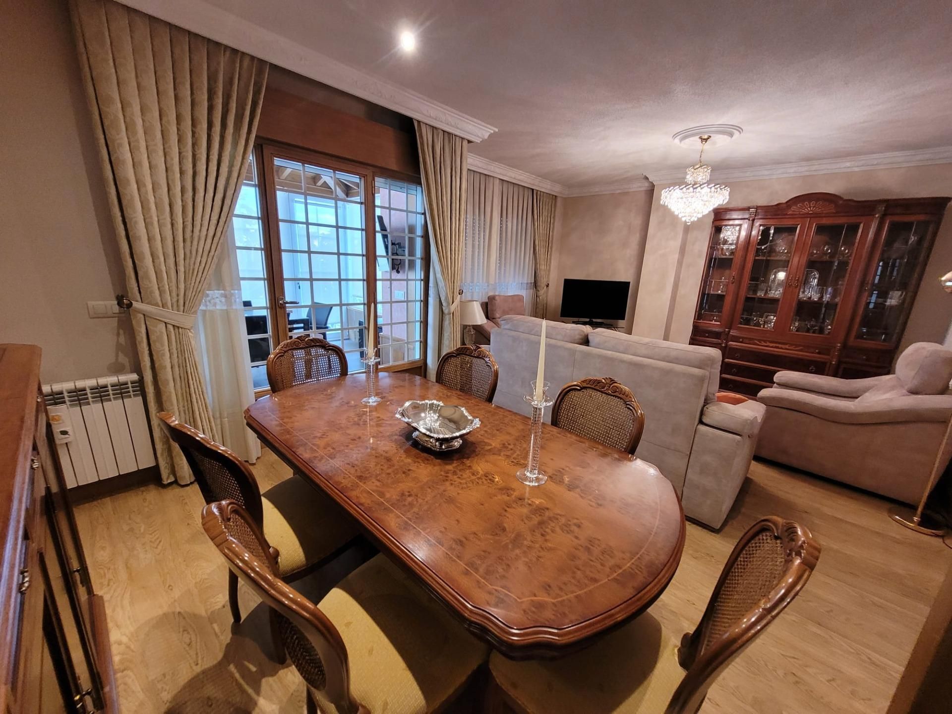 Dining room of Single-family semi-detached for sale in Salamanca Capital  with Heating, Terrace and Storage room