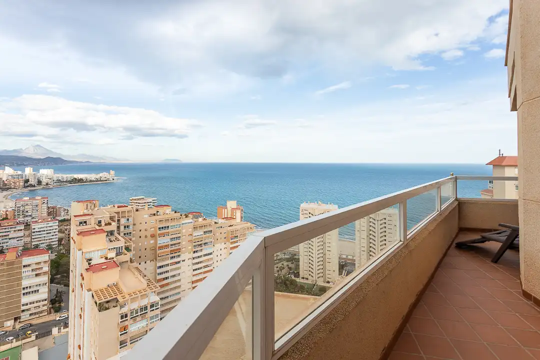 Exterior view of Flat for rent in El Campello  with Air Conditioner, Heating and Terrace