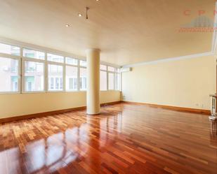 Living room of Flat to rent in  Madrid Capital  with Air Conditioner