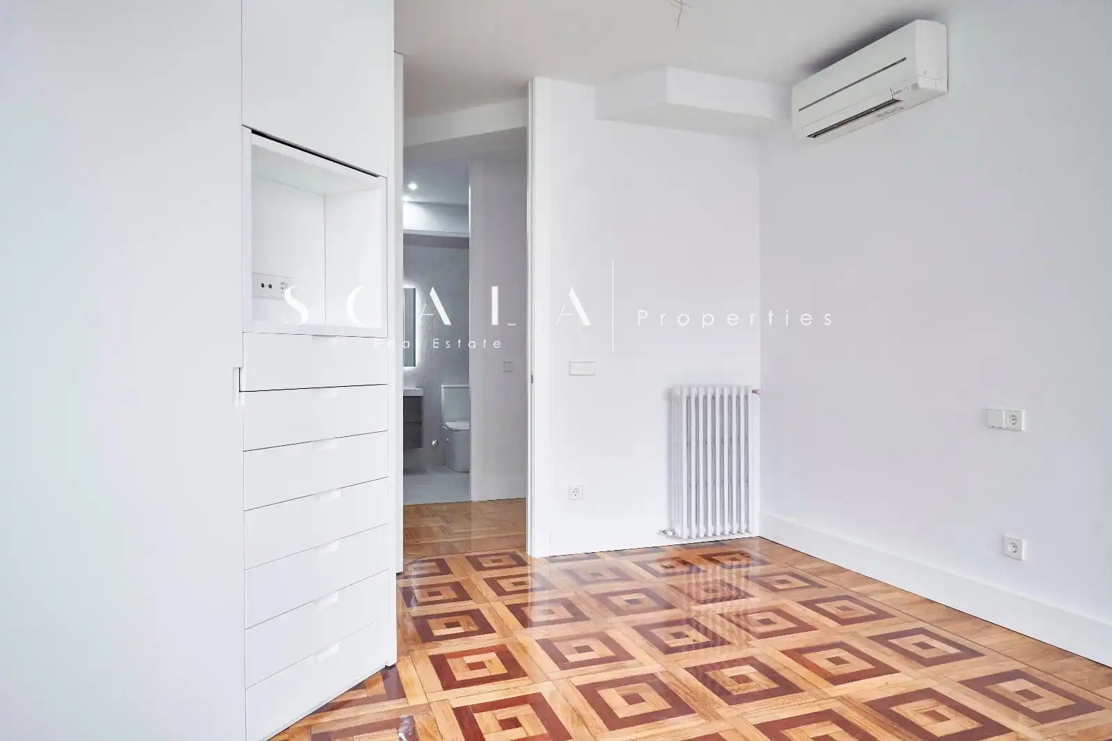Piso con ascensor en venta en Conde de Peñalver, imagen 19