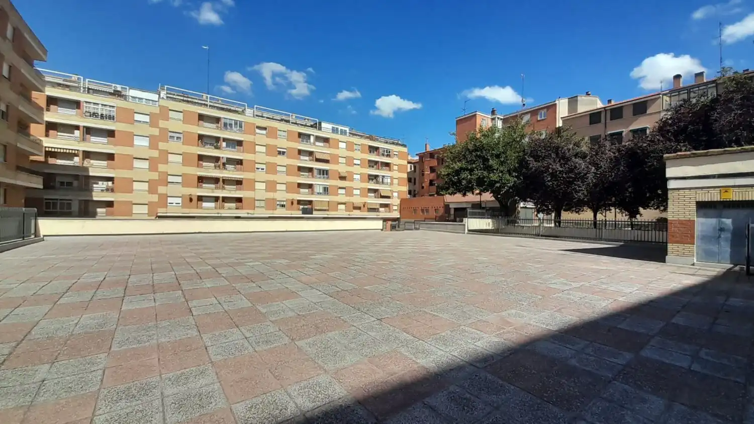 Aparcament de Pis en venda en Salamanca amb Calefacció, Terrassa i Traster