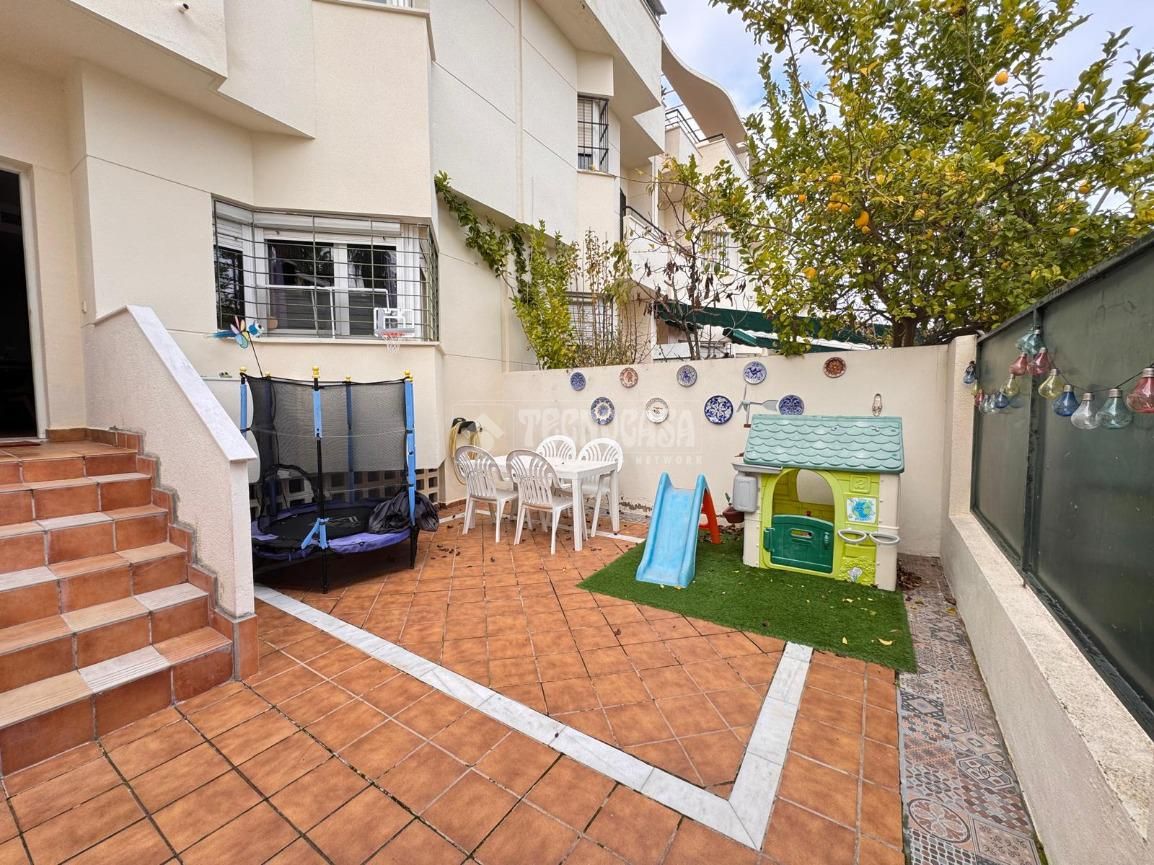 Jardí de Casa adosada en venda en Jerez de la Frontera