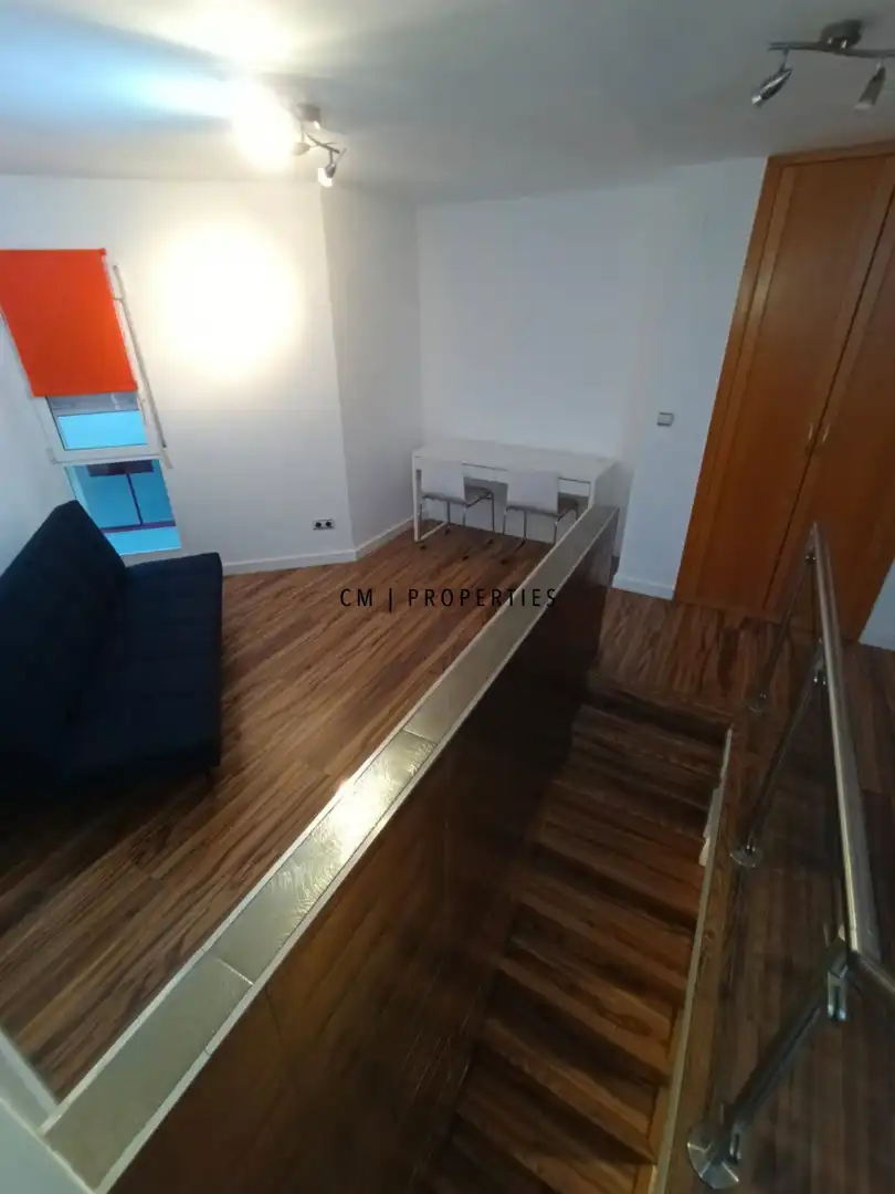 Living room of Attic for rent in Valencia  with Heating, Terrace and Furnished