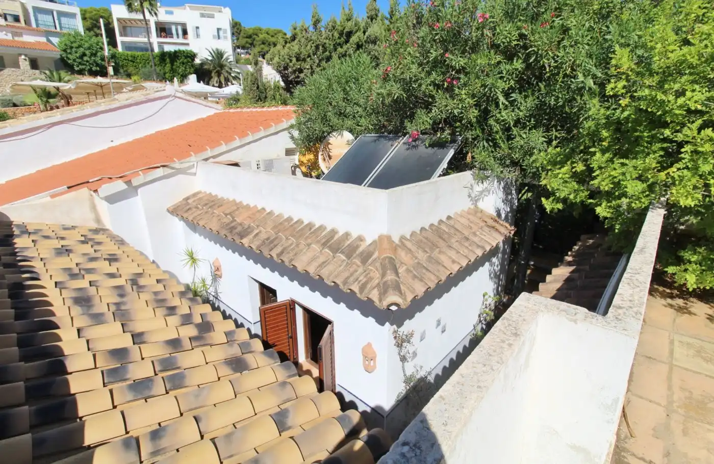 Vista exterior de Casa o chalet en venta en Moraira con Aire acondicionado, Calefacción y Jardín privado