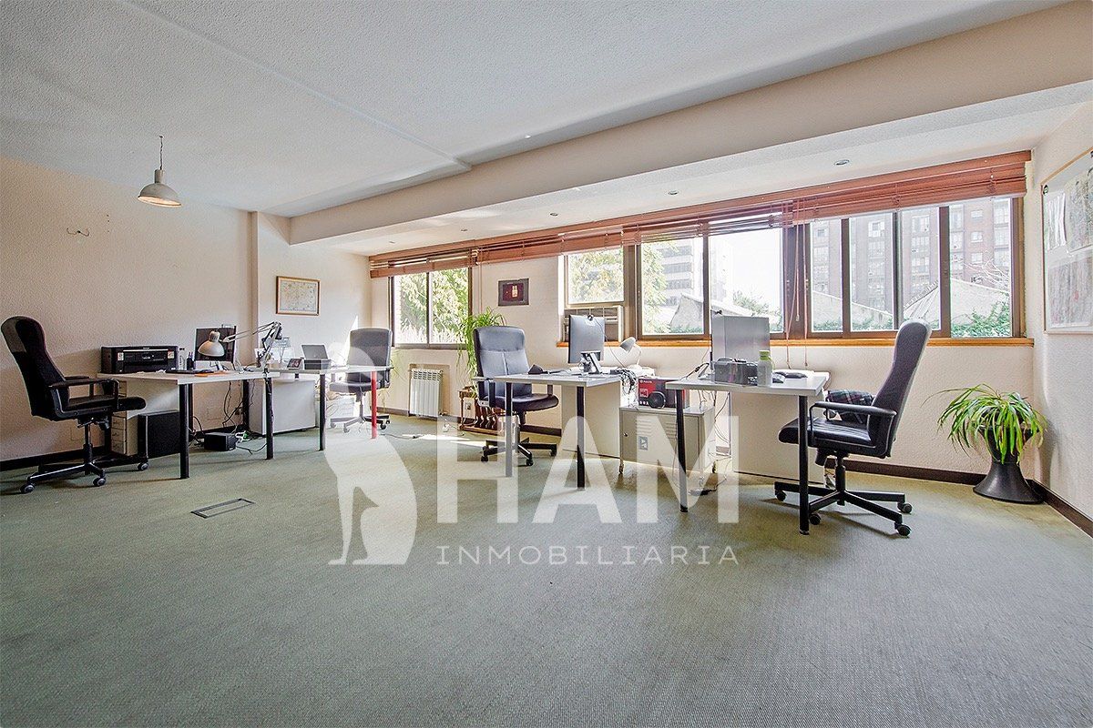 Office to rent in  Madrid Capital  with Air Conditioner and Heating