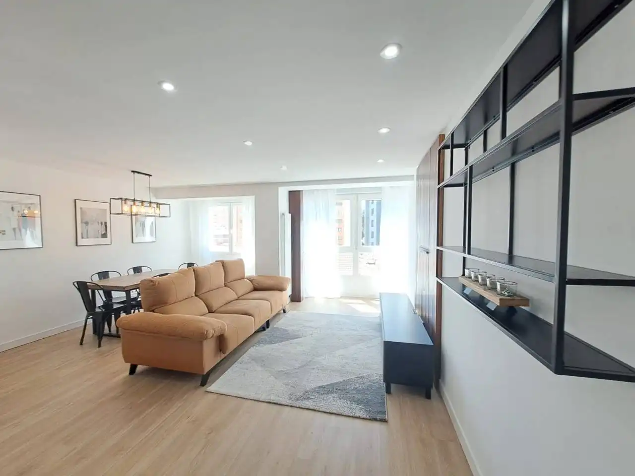 Sala de estar de Piso en venta en Burgos con Calefacción y Parquet