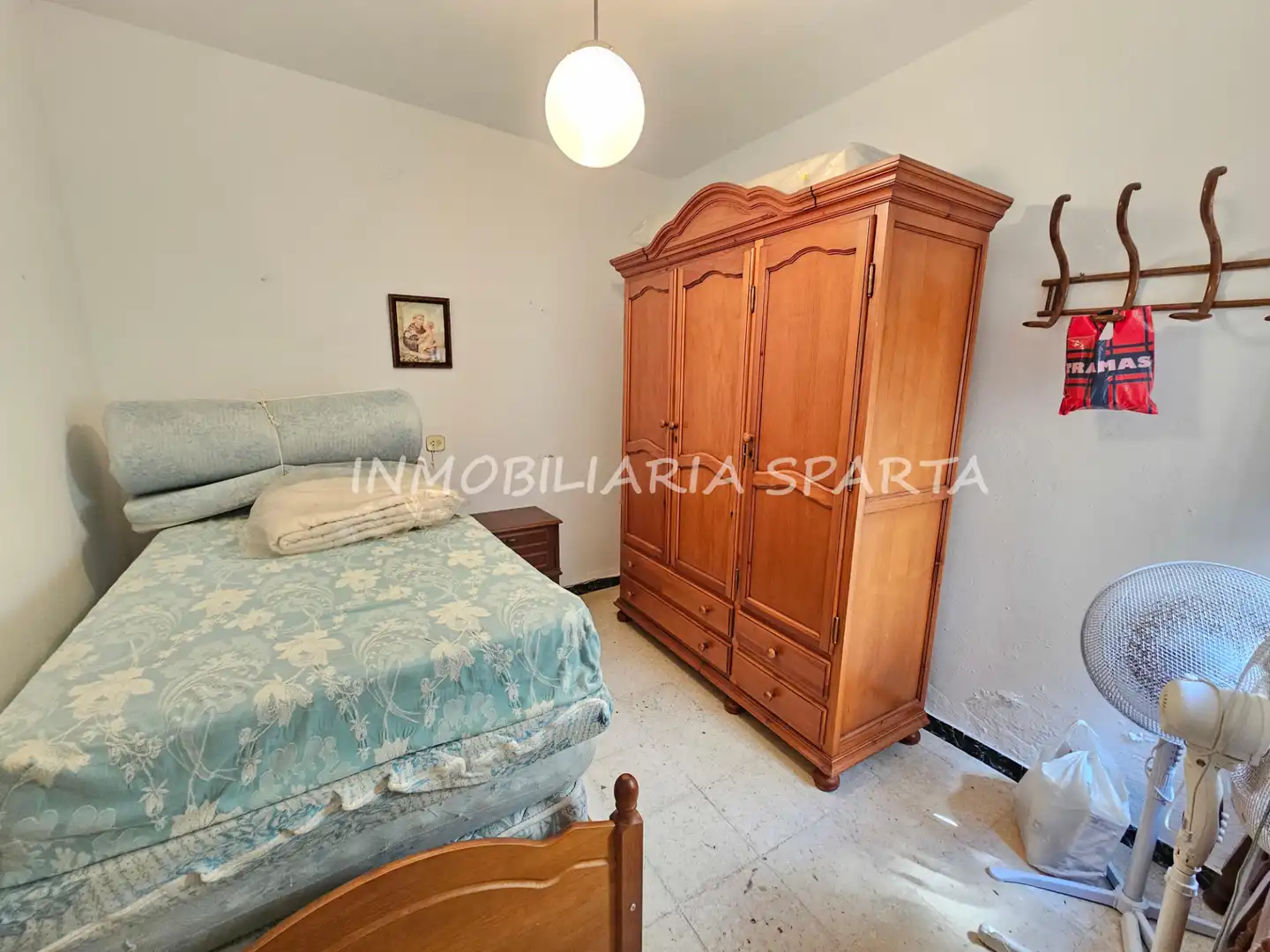 Habitación de Casa adosada en venta en Santiponce con Terraza, Trastero y Balcón