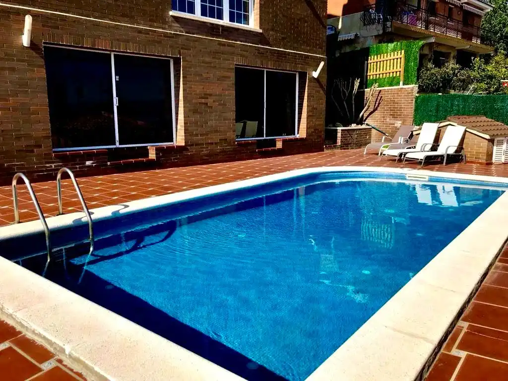 Piscina de Casa o xalet en venda en Marianao