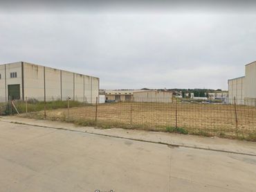 Terreno industrial en venta en Moguer