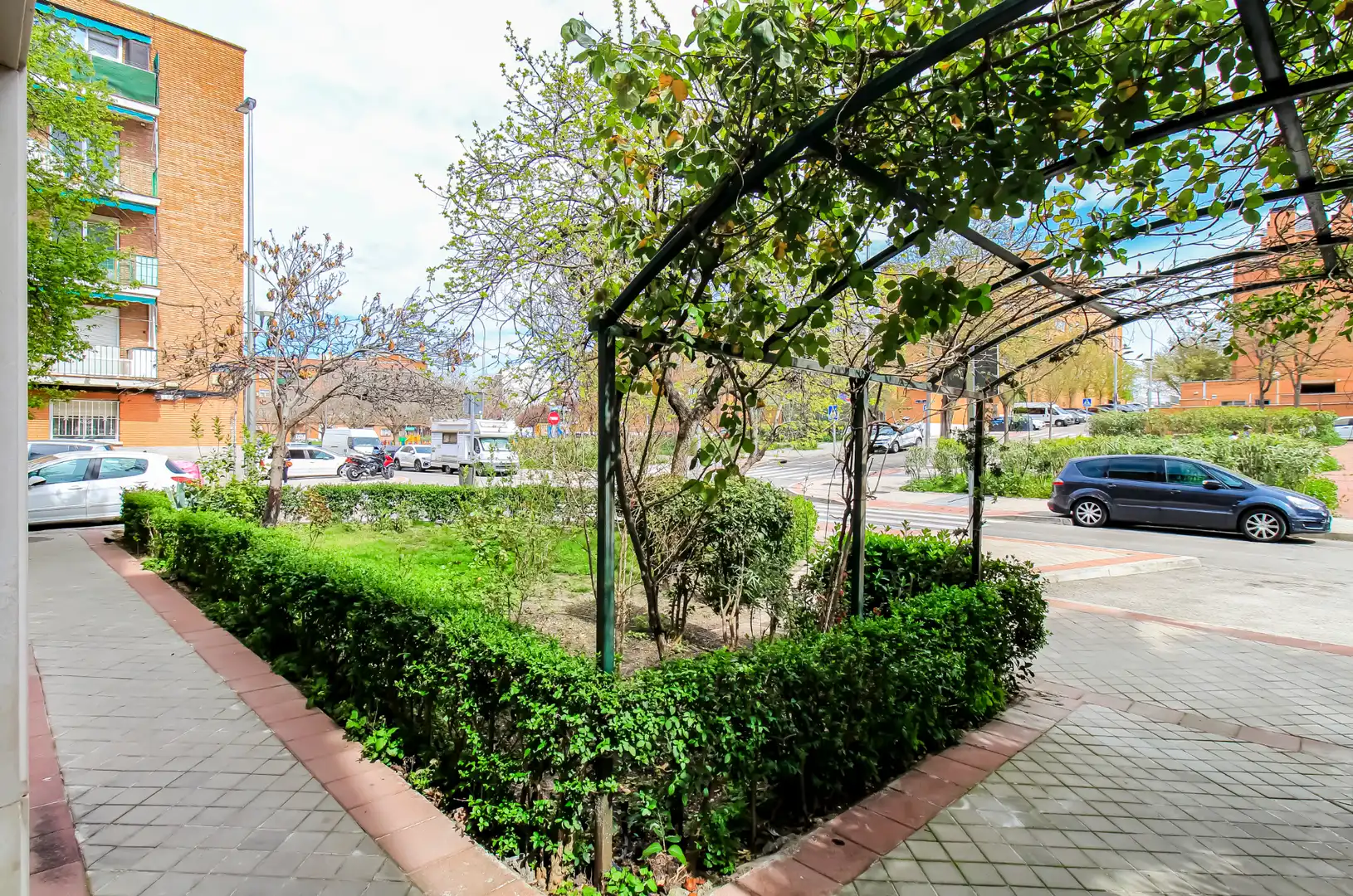 Flat for sale in Calle de Cartago, Canillejas