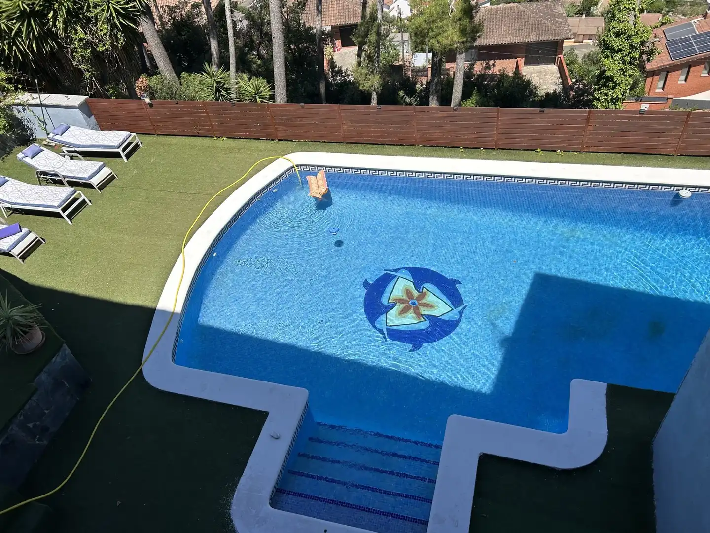 Schwimmbecken von Haus oder Chalet zum Verkauf in Cervelló mit Klimaanlage, Privatgarten und Schwimmbad