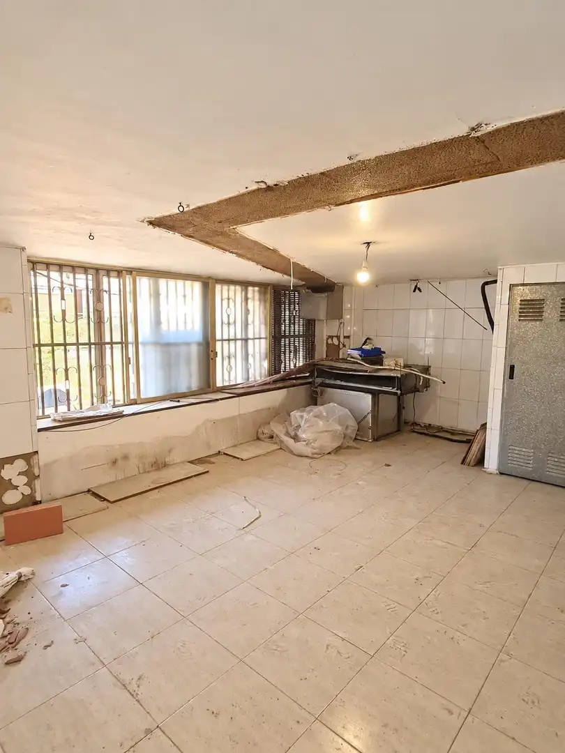 Business premises for sale in Sur, imagen 8