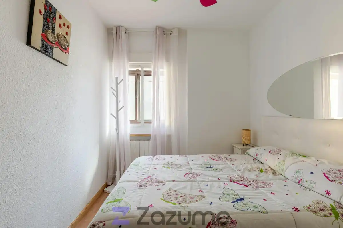 Bedroom of Flat for rent in Puente de Vallecas