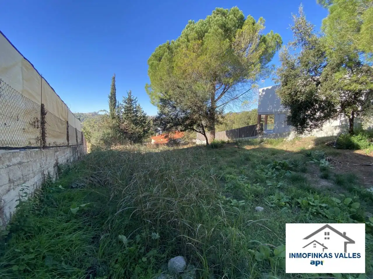 Residential land for sale in Calle Ramon Muntaner 40