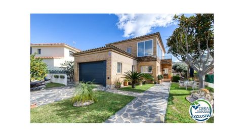 Foto 4 de Casa o chalet en venta en Calle de Roma, 20, Els Grecs - Mas Oliva, Roses