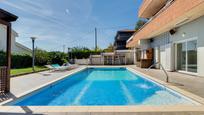 Swimming pool of House or chalet for sale in Sant Just Desvern  with Air Conditioner, Terrace and Swimming Pool