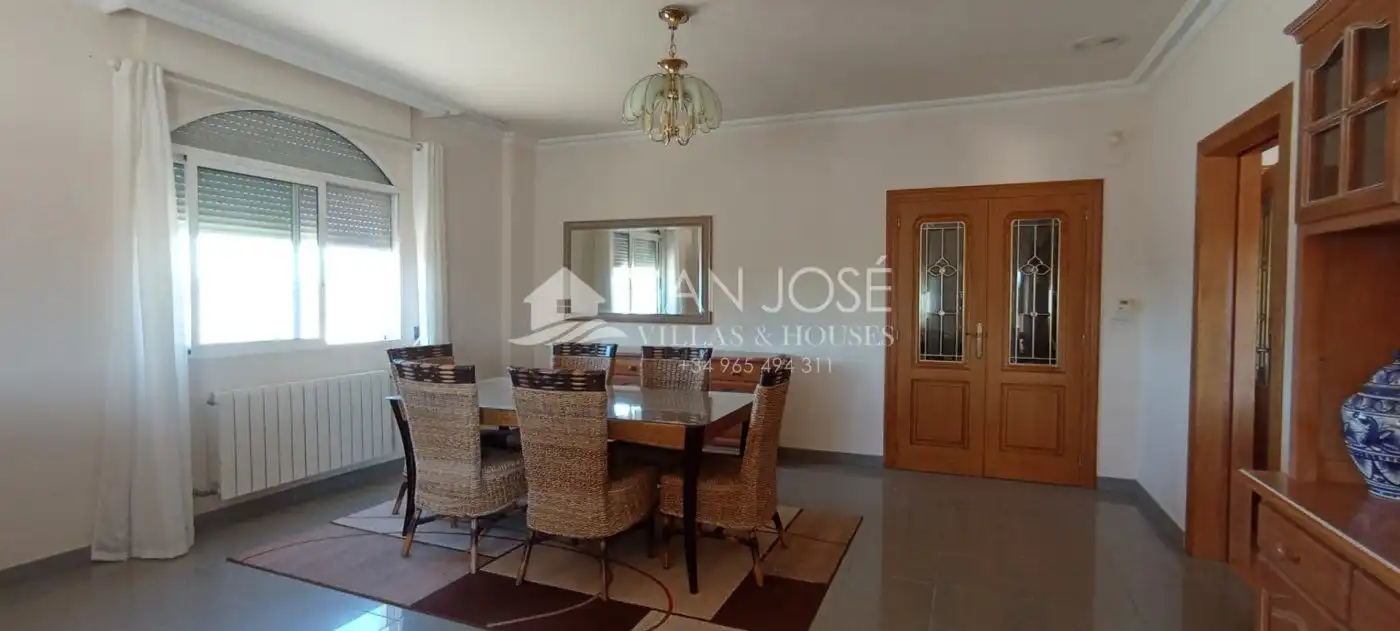 Comedor de Casa o chalet en venta en Crevillent con Aire acondicionado, Calefacción y Jardín privado