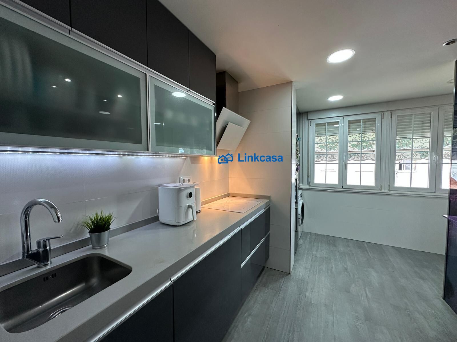 Cocina de Piso en venta en  Madrid Capital con Aire acondicionado y Calefacción