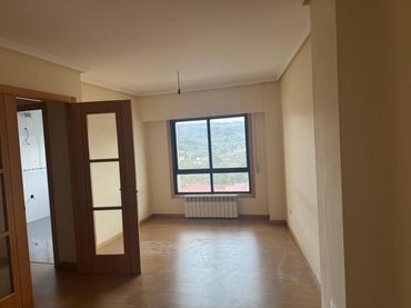 Pis amb ascensor en venda a San Cibrao das Viñas