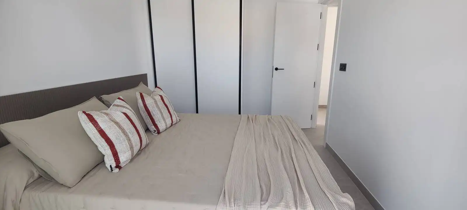 Habitación de Apartamento en venta en Pilar de la Horadada con Aire acondicionado, Jardín privado y Terraza