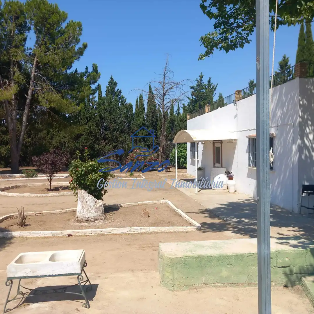 Landhaus mit Pool zum Verkauf in Bobadilla - Bobadilla Estación - La Joya