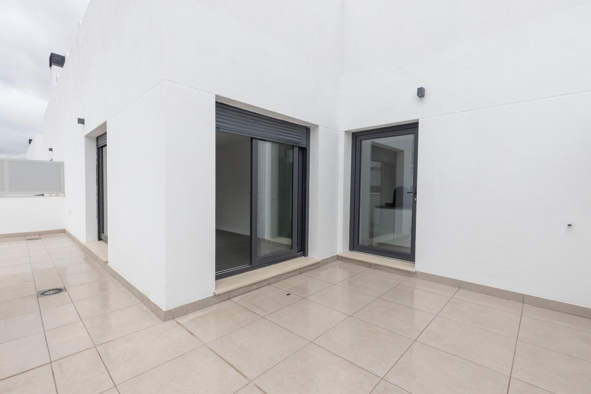 Ático en venta en  Granada Capital con Aire acondicionado, Jardín privado y Terraza