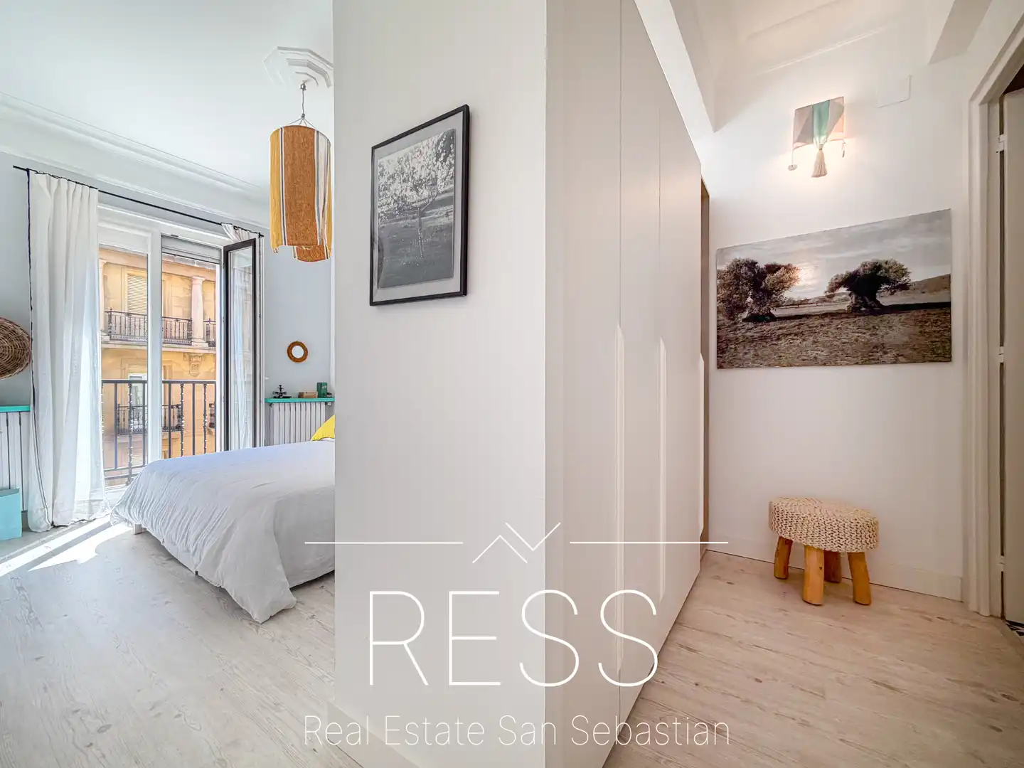 Schlafzimmer von Wohnung zum Verkauf in Donostia - San Sebastián  mit Heizung, Terrasse und Möbliert