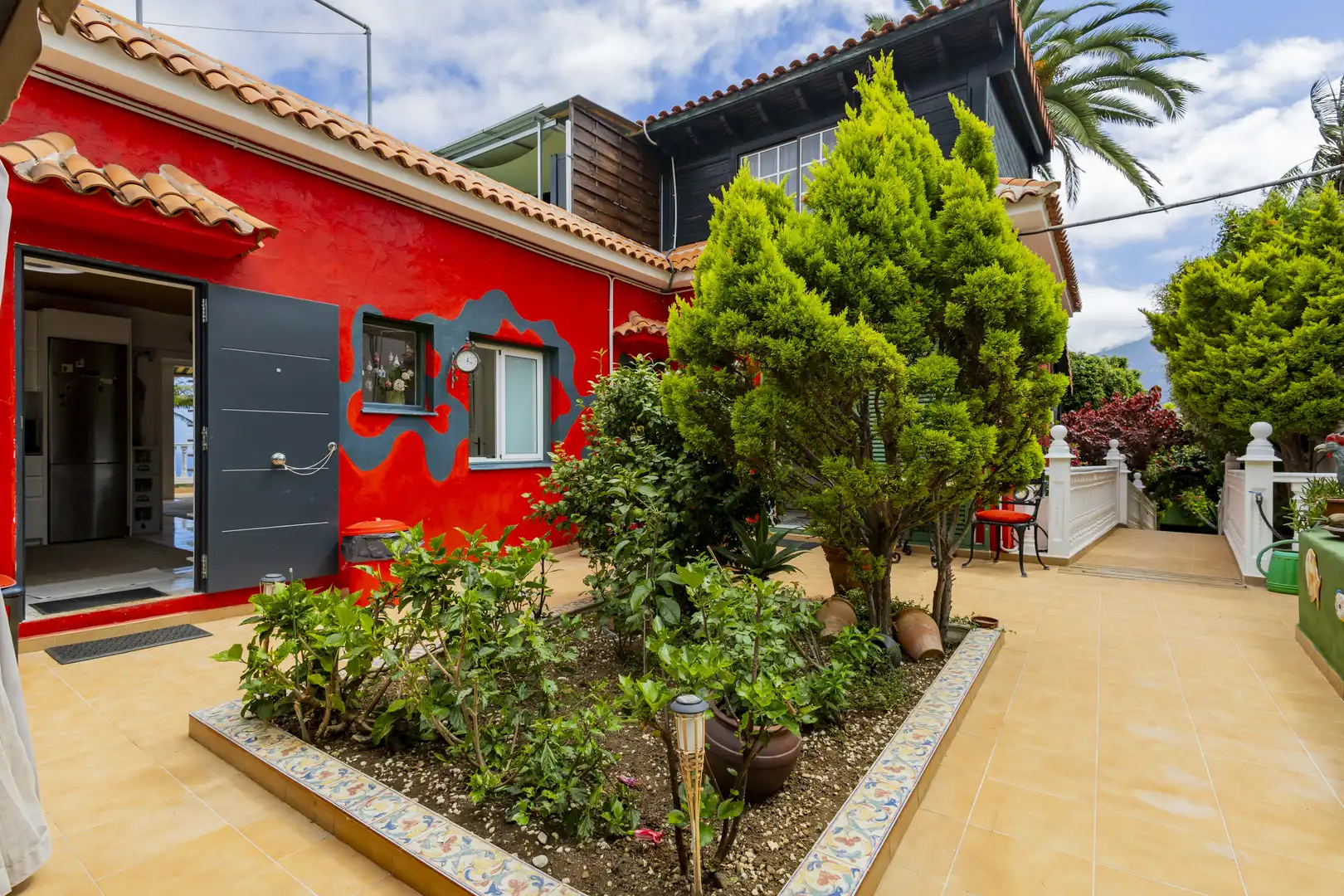 Vista exterior de Casa o chalet en venta en La Orotava con Jardín privado, Terraza y Trastero