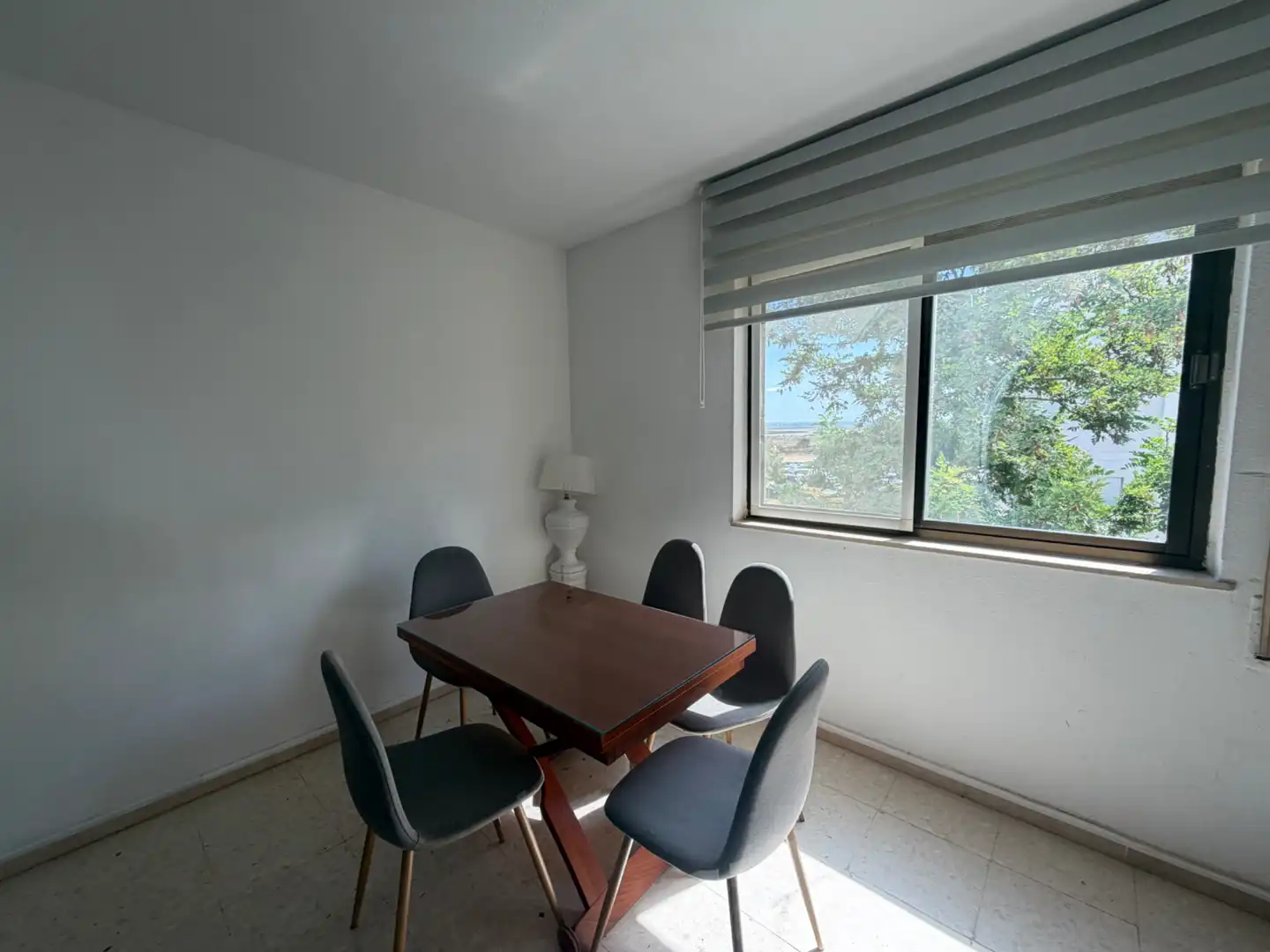 Comedor de Piso en venta en San Fernando con Terraza, Amueblado y Horno