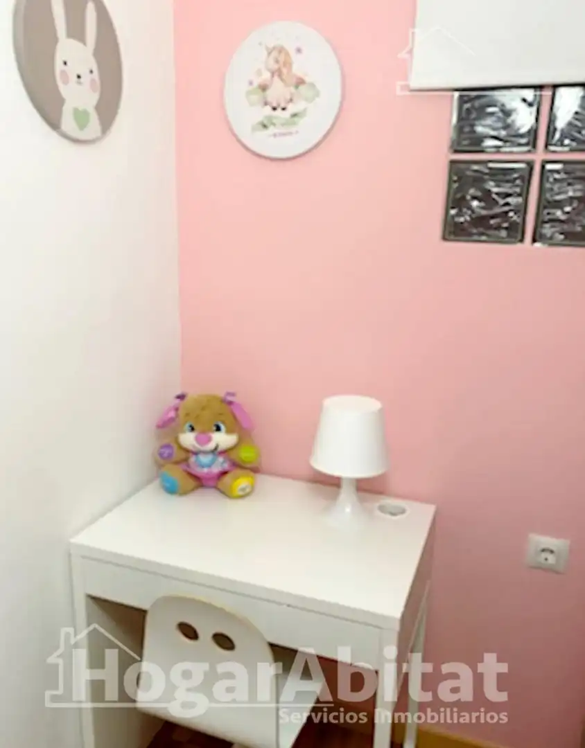 Bedroom of Flat for sale in Torrent  with Air Conditioner, Heating and Private garden