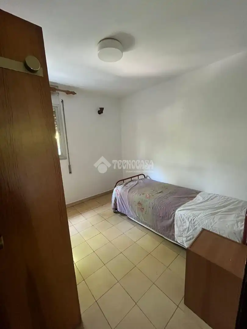 Habitación de Piso en venta en Barcelona con Balcón