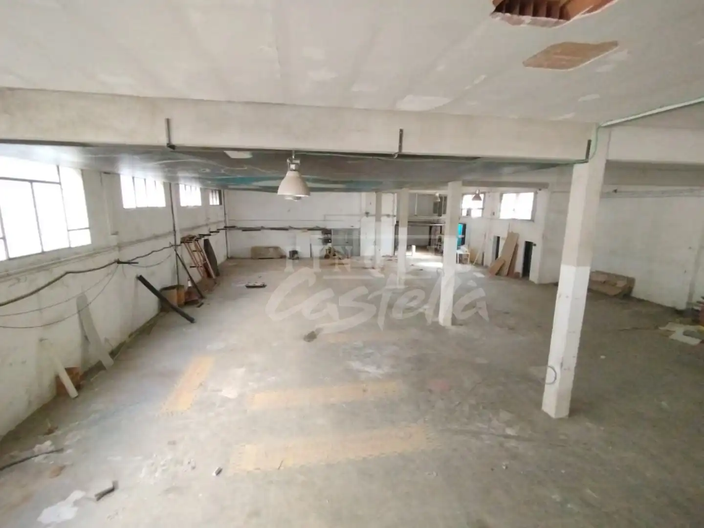Nave industrial in vendita a El Palau - Escorxador, imagen 4