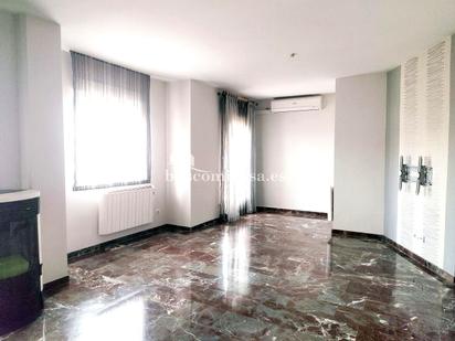 Bedroom of Flat for sale in Mancha Real  with Air Conditioner, Heating and Balcony