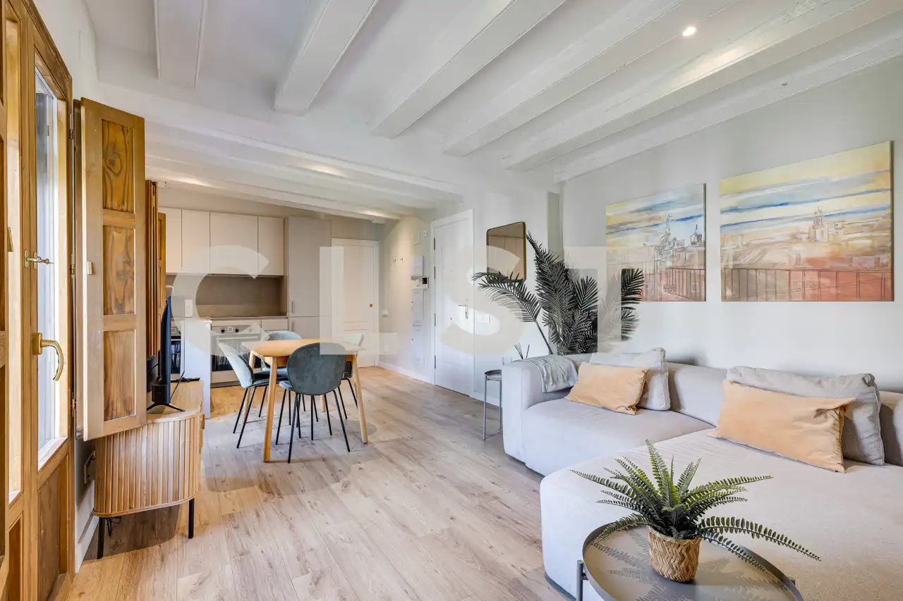 Appartement compact avec terrasse à vendre à Carrer de Milans, imagen 4