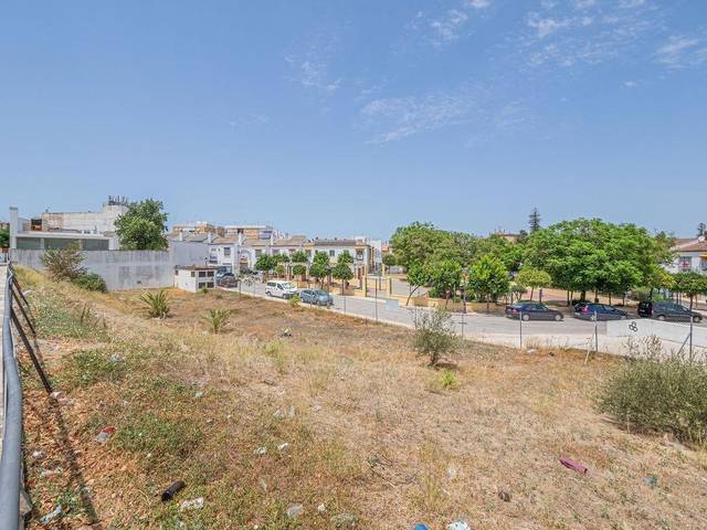 Terreno residencial en Venta en Calle de Miguel Ángel Asturias en Castilleja de la Cuesta